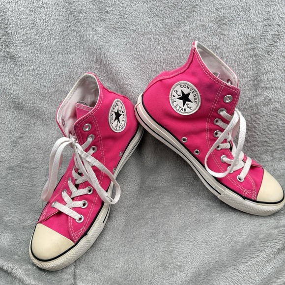 Converse Chuck Taylor All Star Shoes Womens 9 Hot Pink Casual‎ Skater Grunge - Picture 1 of 12